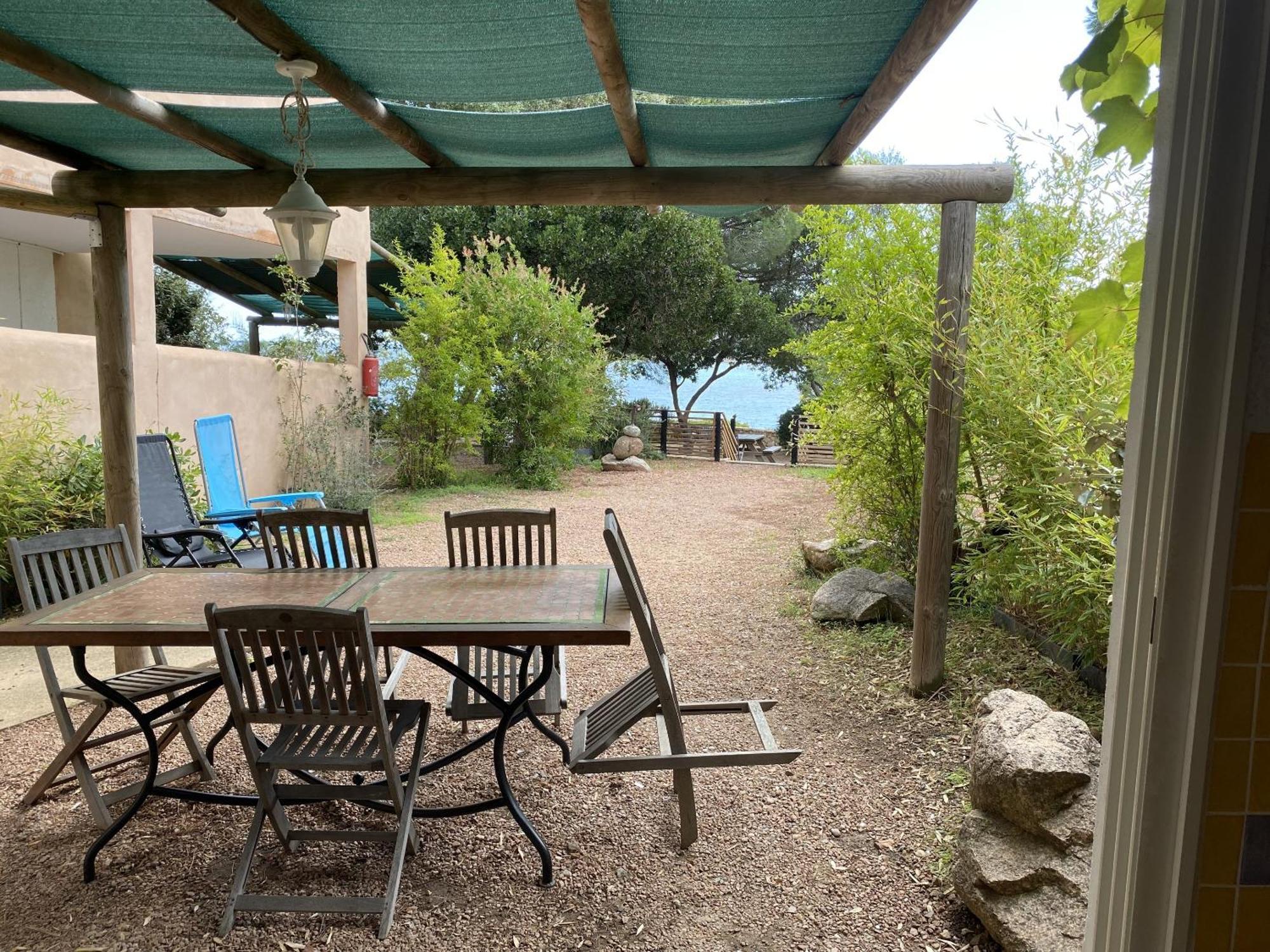 Faounzina Village Apartamento Favone
