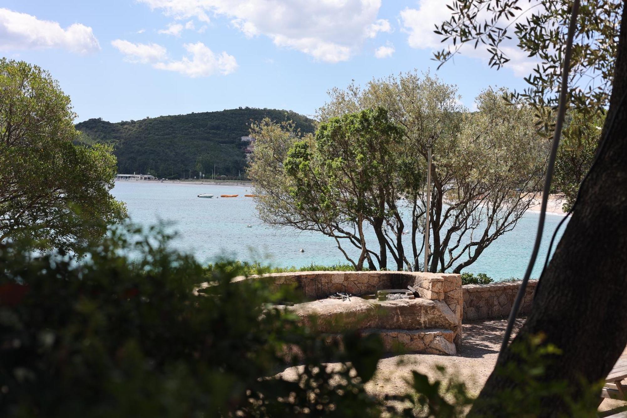 Faounzina Village *