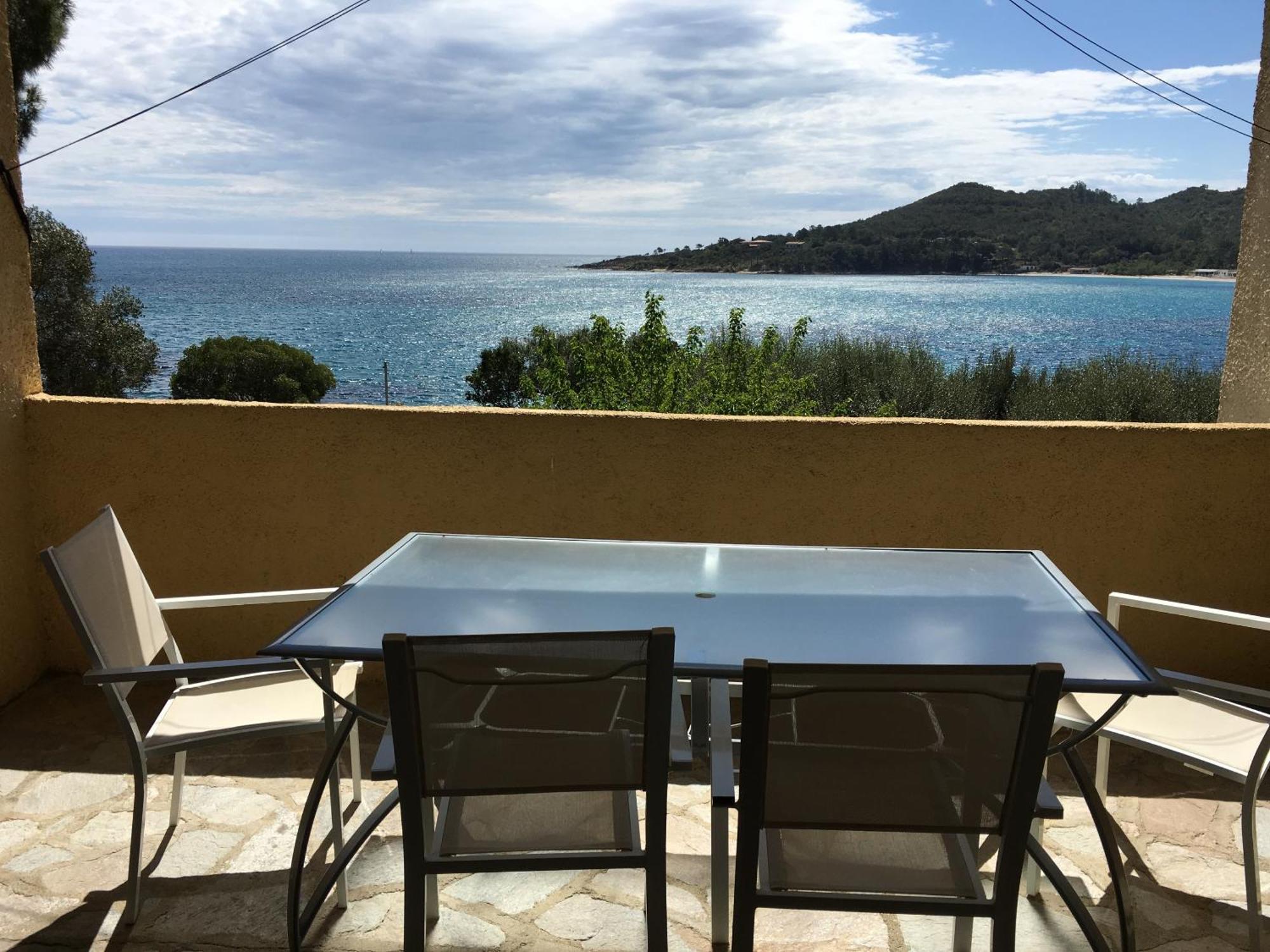 Faounzina Village Apartamento